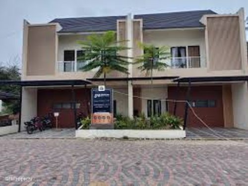Lingkungan cluster Mahakam West Park